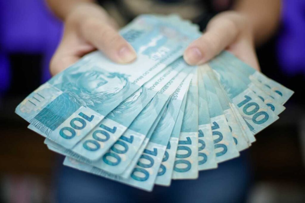 13º salário: veja como fazer o cálculo